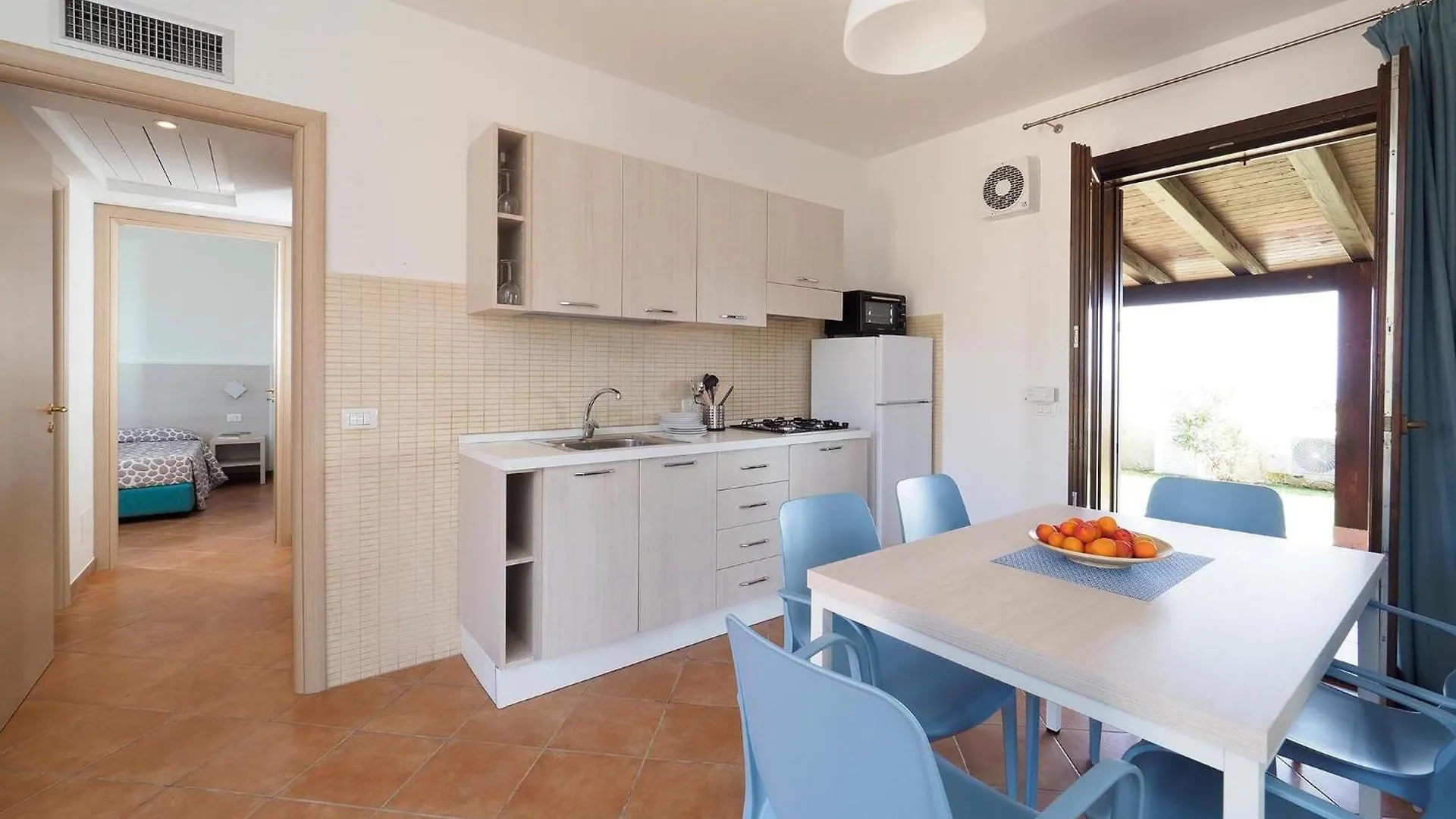 Lovely Home In Marina Di Modica With Kitchenette Italy