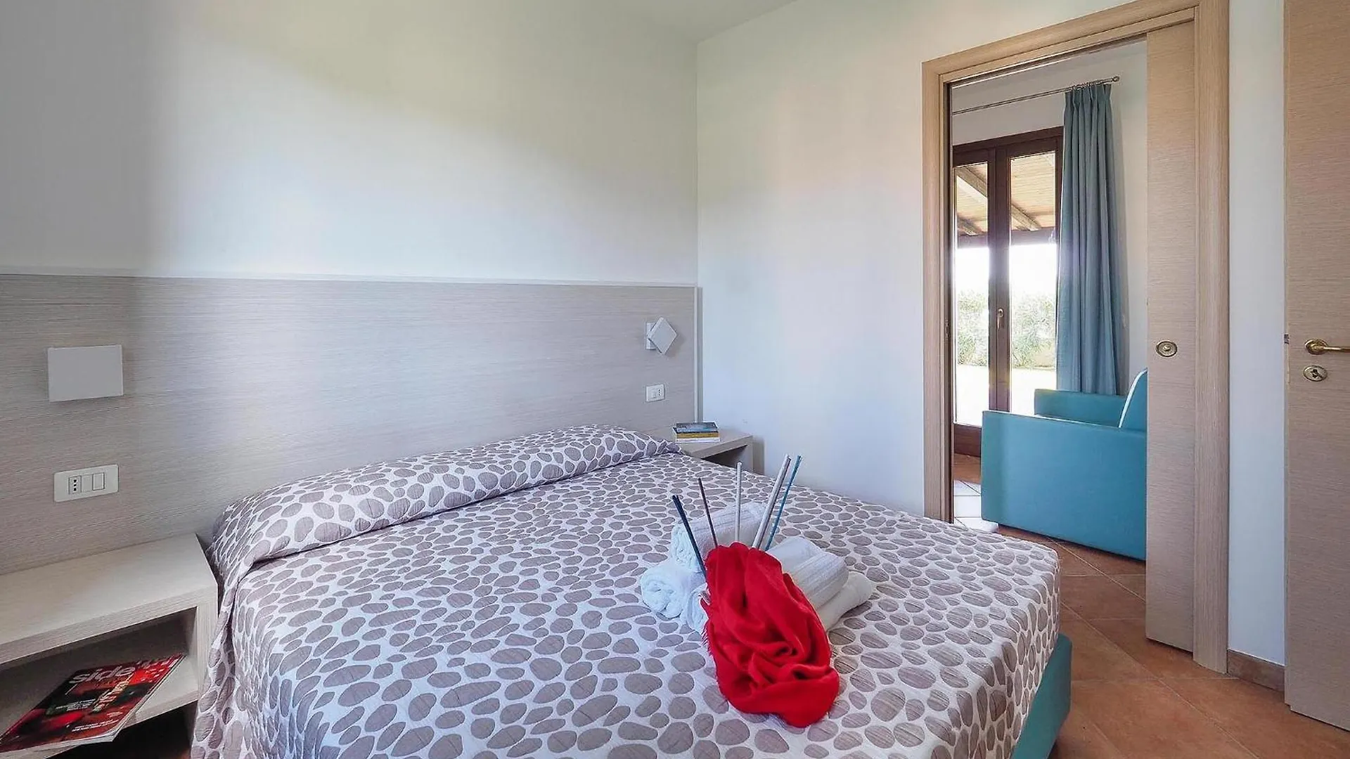 Lovely Home In Marina Di Modica With Kitchenette