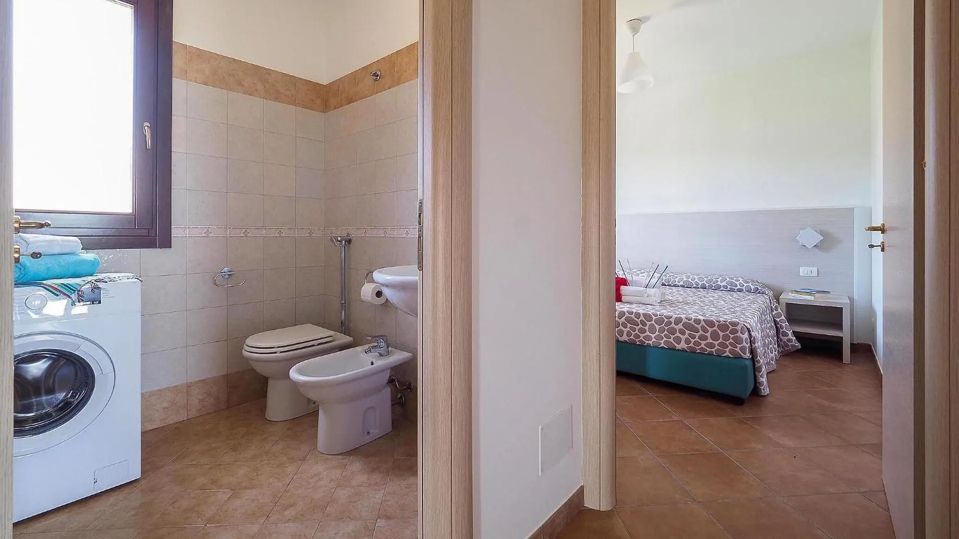 Lovely Home In Marina Di Modica With Kitchenette Holiday home
